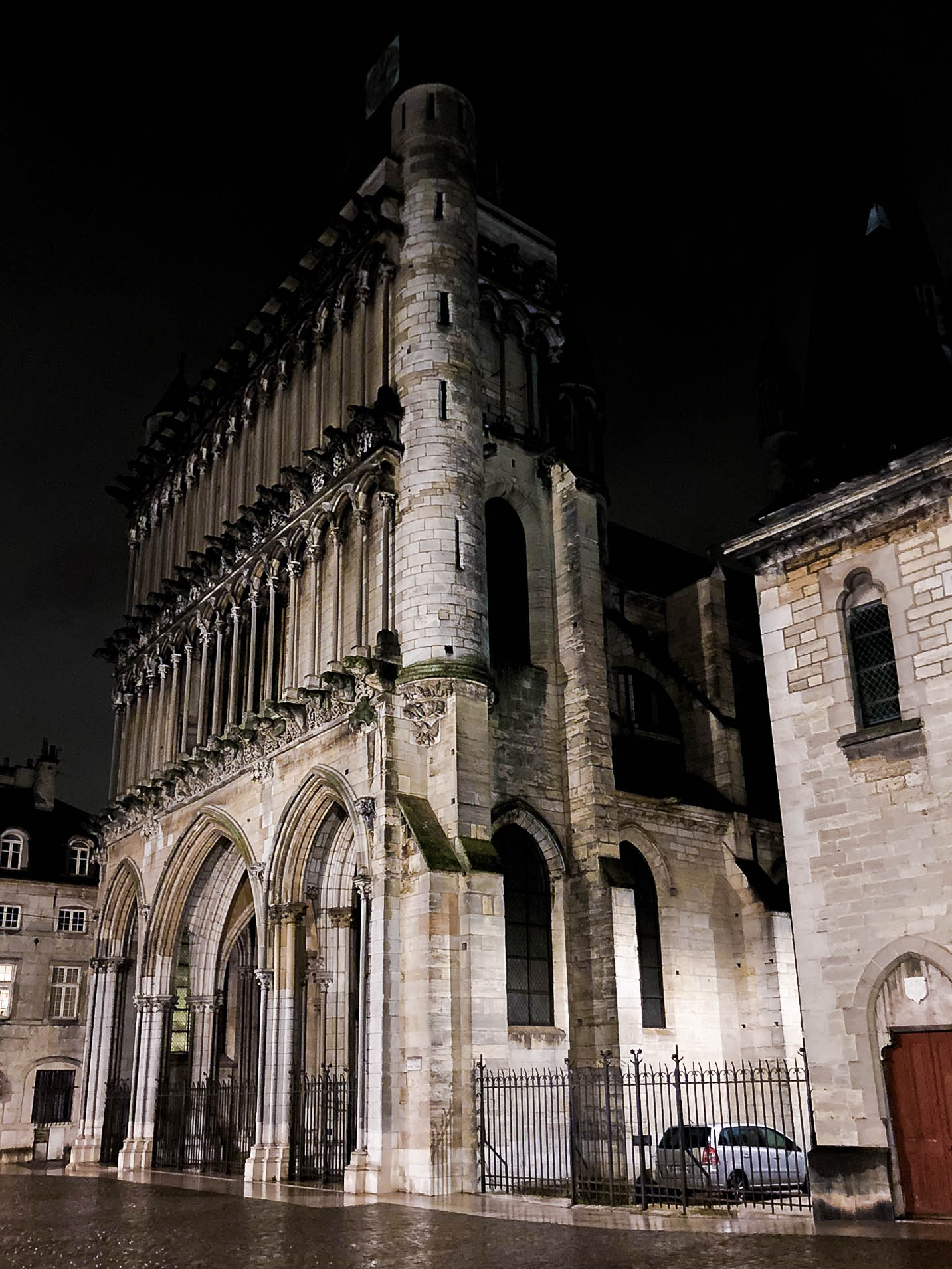 69 Dijon Notre Dame Church